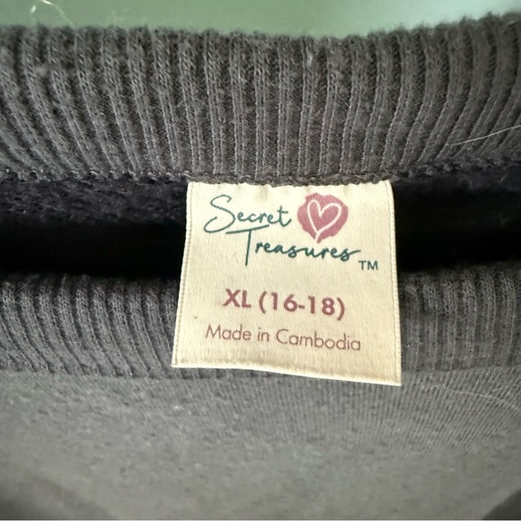 Women's Secret Treasures Cozy Gray Crew Nexk Sweater Size Extra Large - Picture 3 of 5